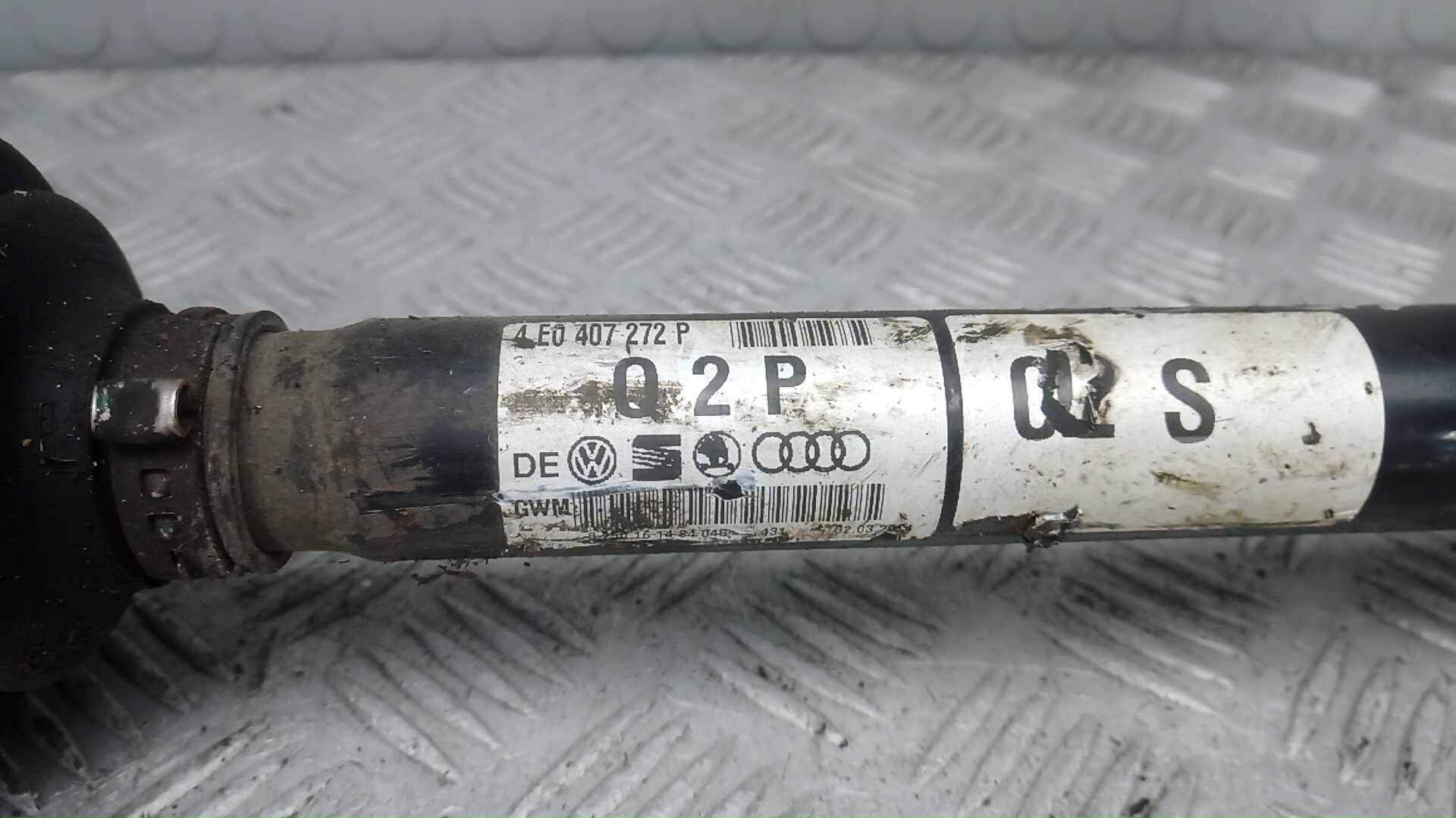 Полуось передняя левая