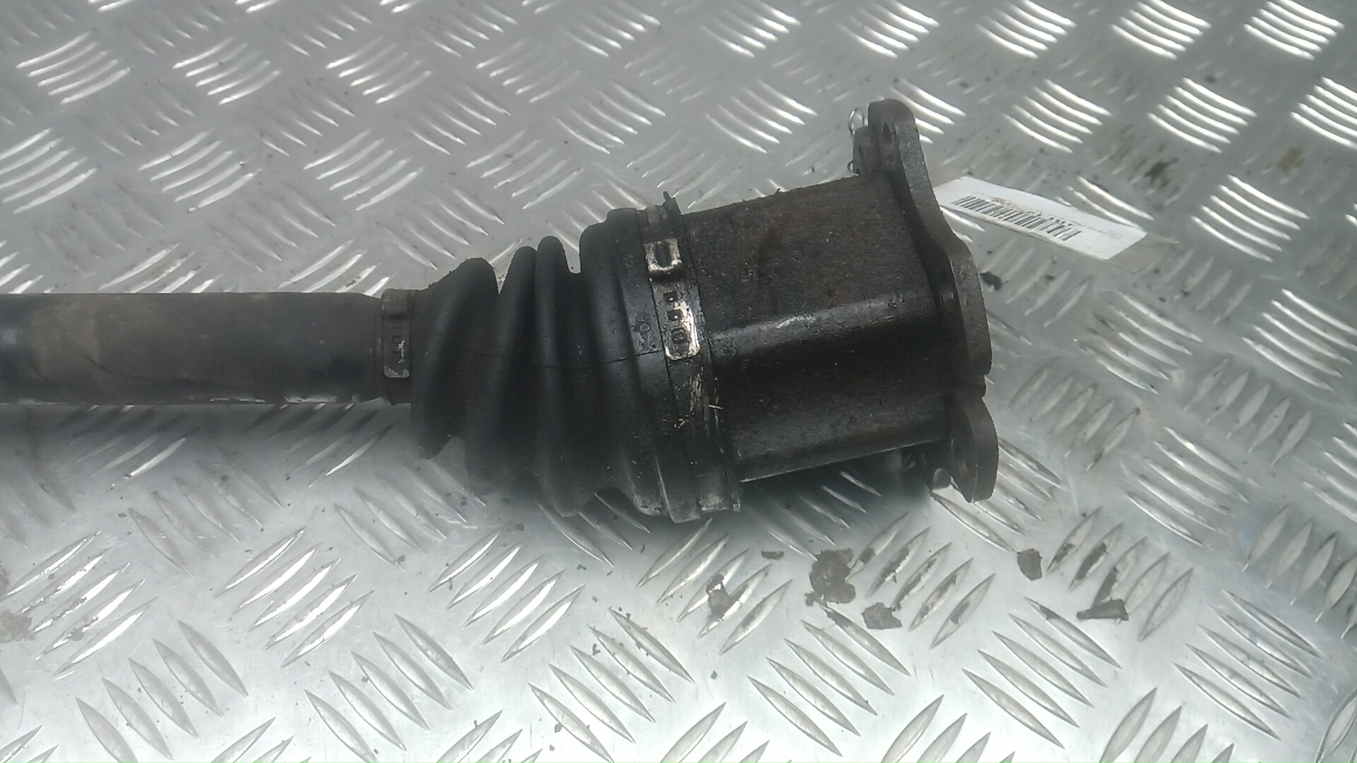 Полуось передняя правая