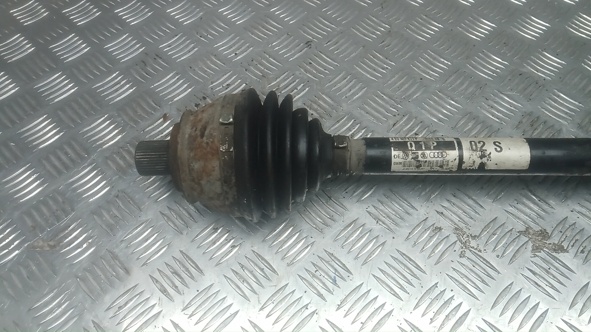 Полуось передняя правая