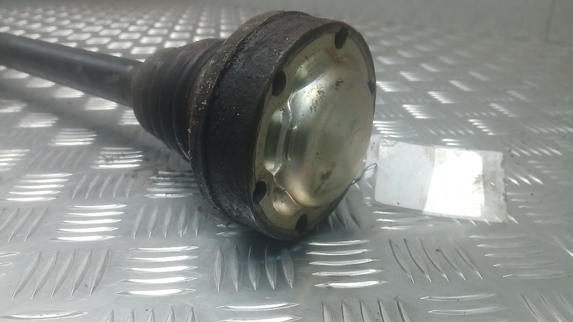 Полуось задняя правая