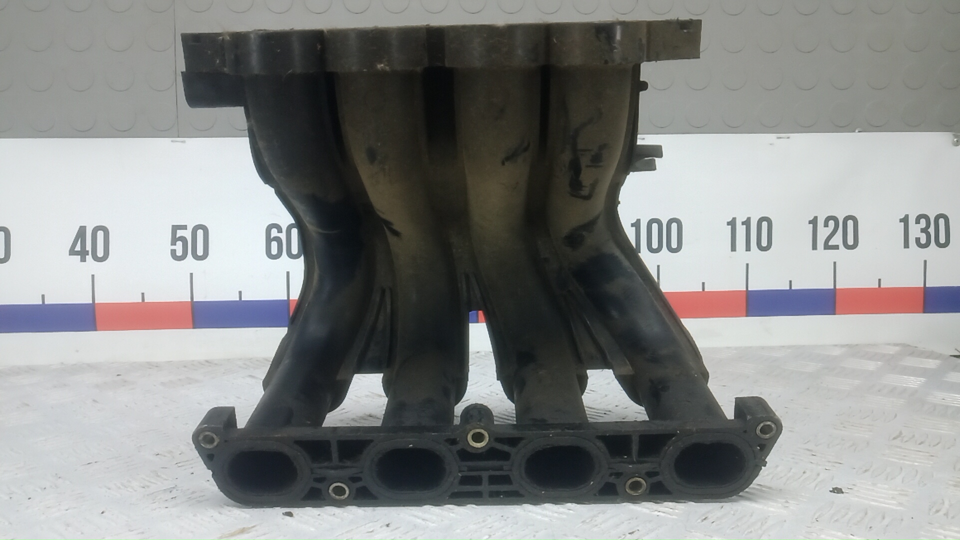 Коллектор впускной