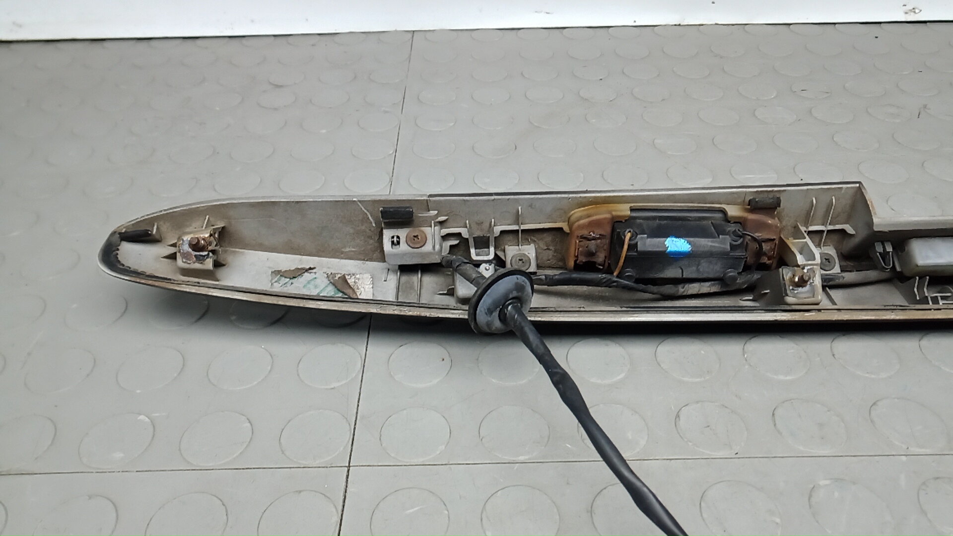 Фонарь подсветки номера