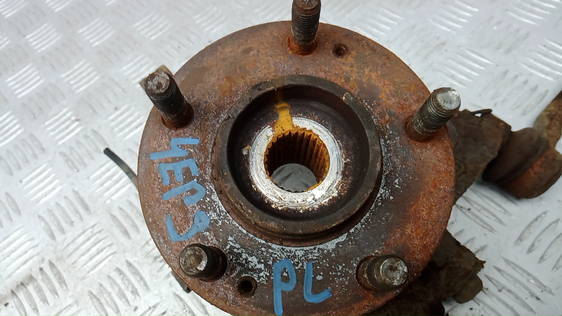 Ступица передняя