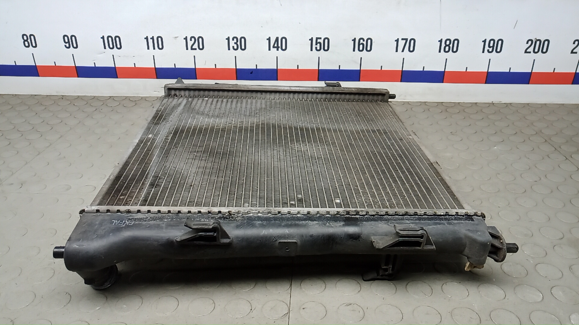 Радиатор охлаждения двигателя основной