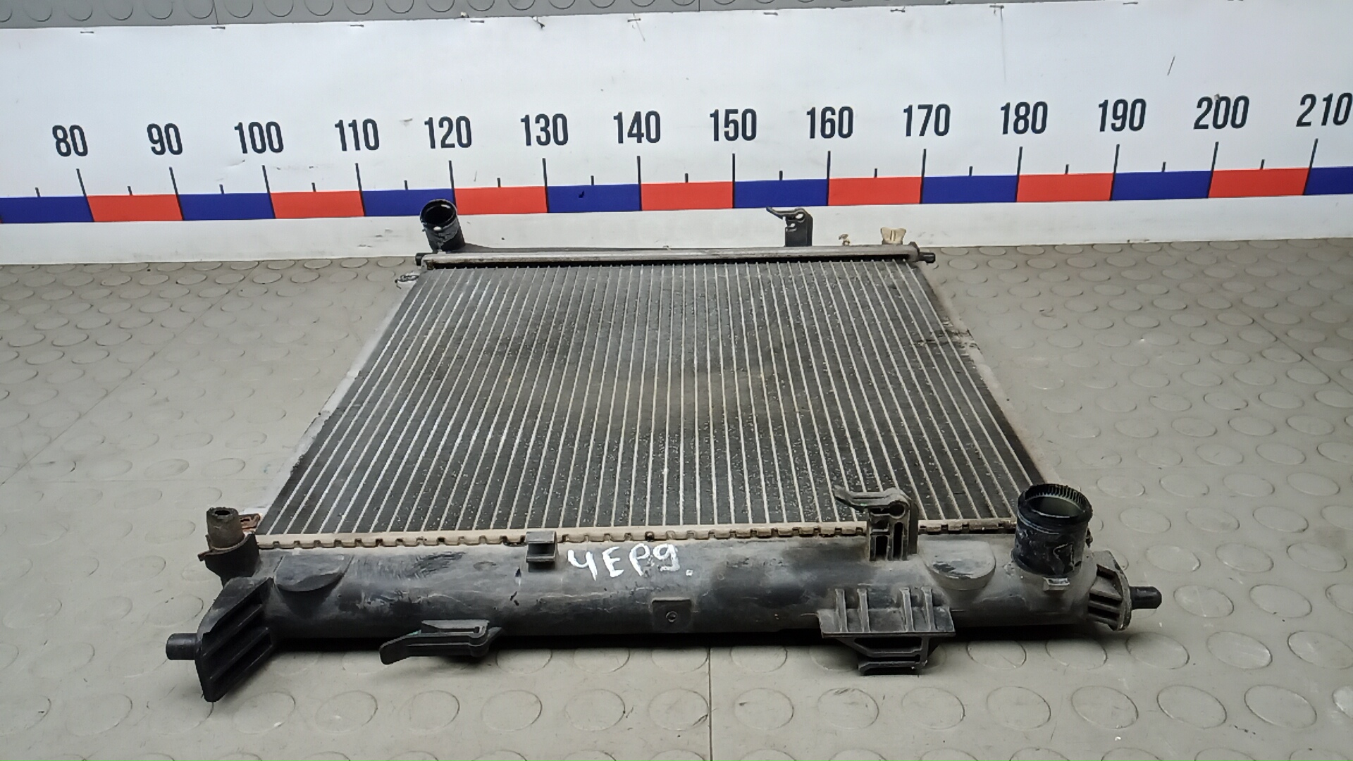Радиатор охлаждения двигателя основной
