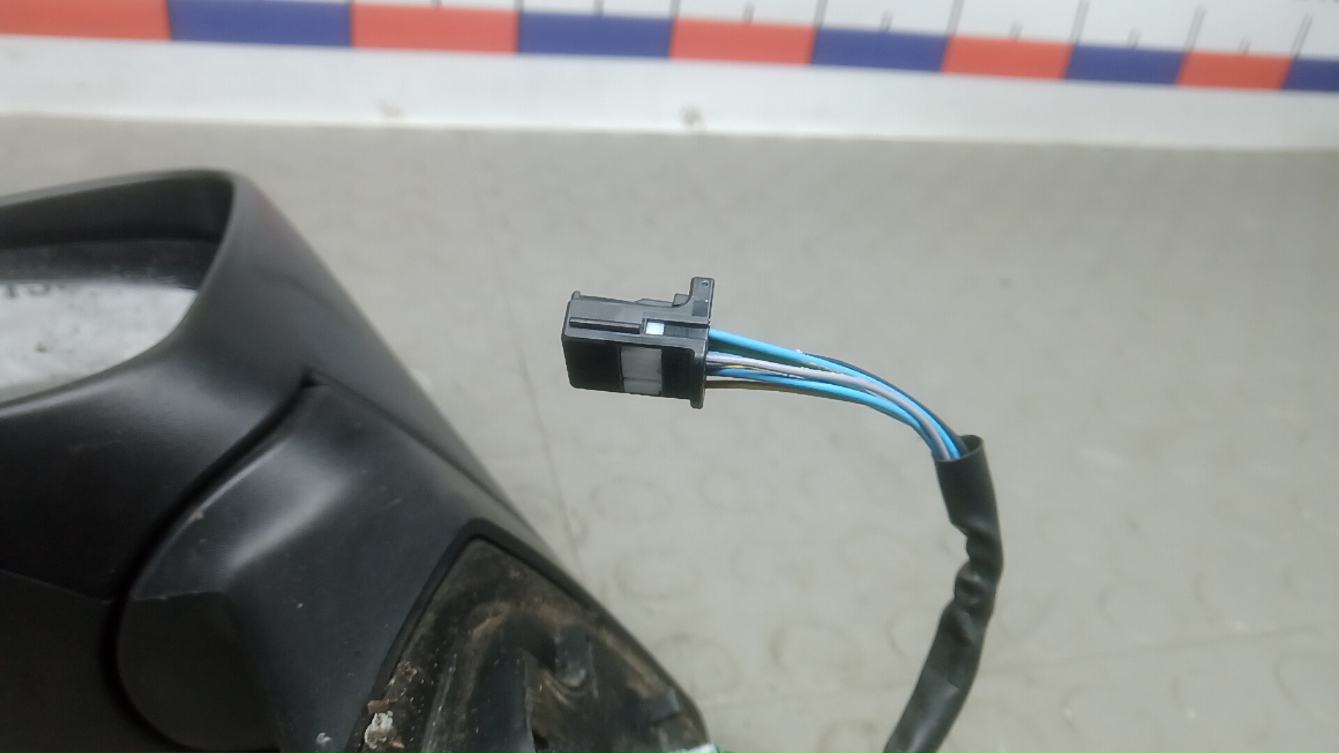 Зеркало левое электрическое