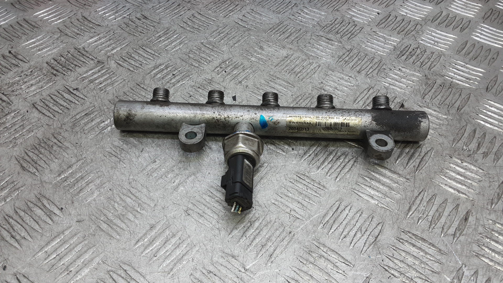 Рейка топливная (рампа)