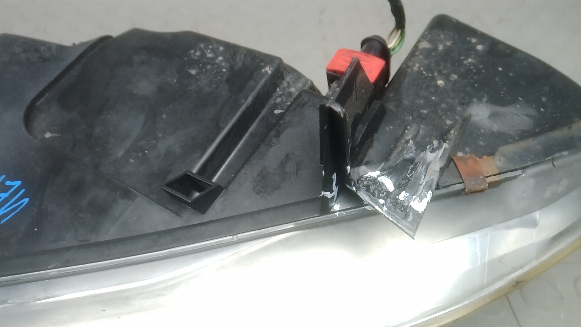 Фара правая