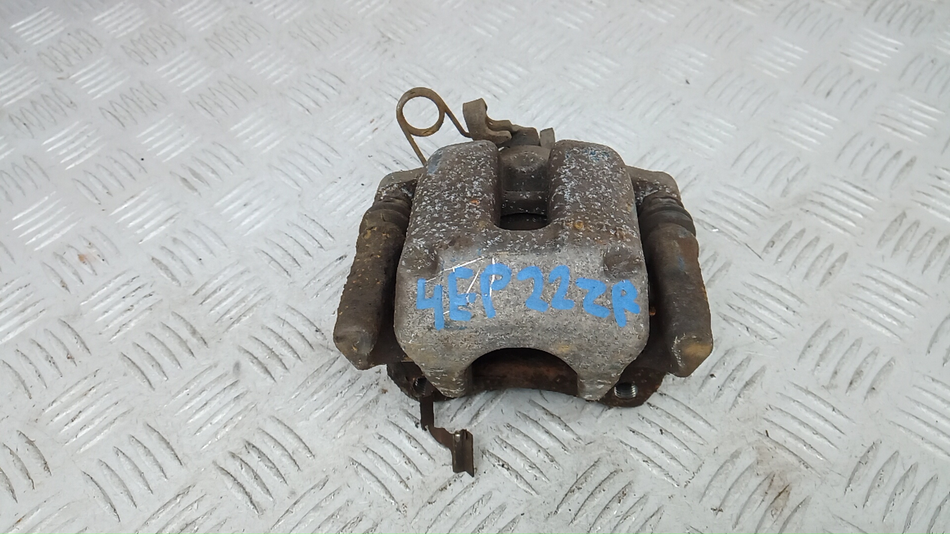 Суппорт задний правый