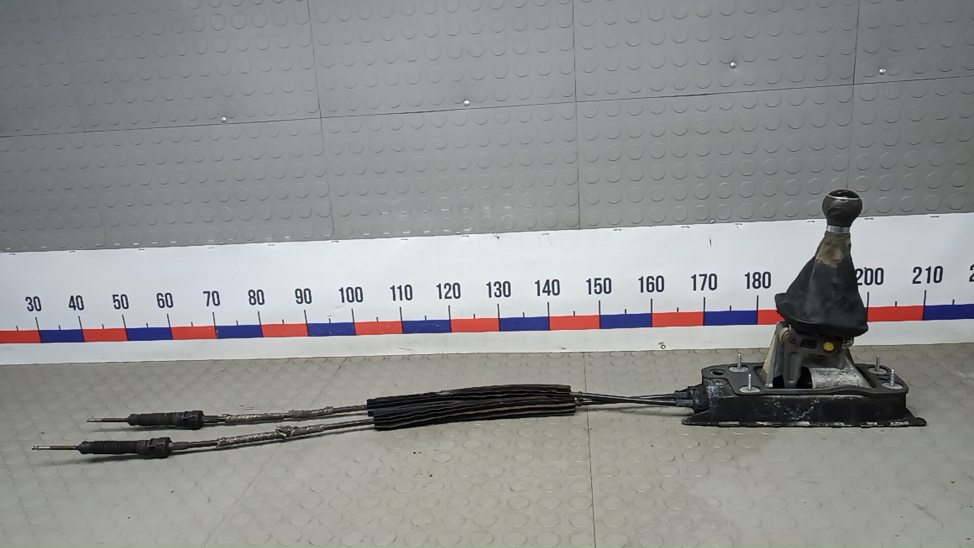 Кулиса МКПП / АКПП