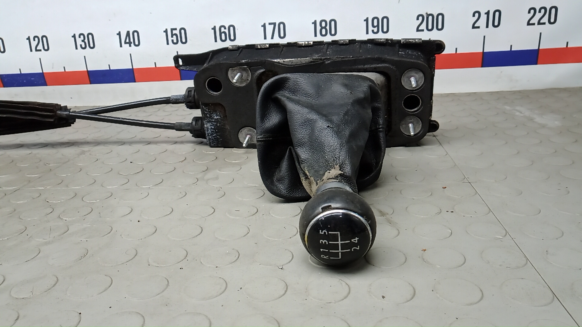 Кулиса МКПП / АКПП