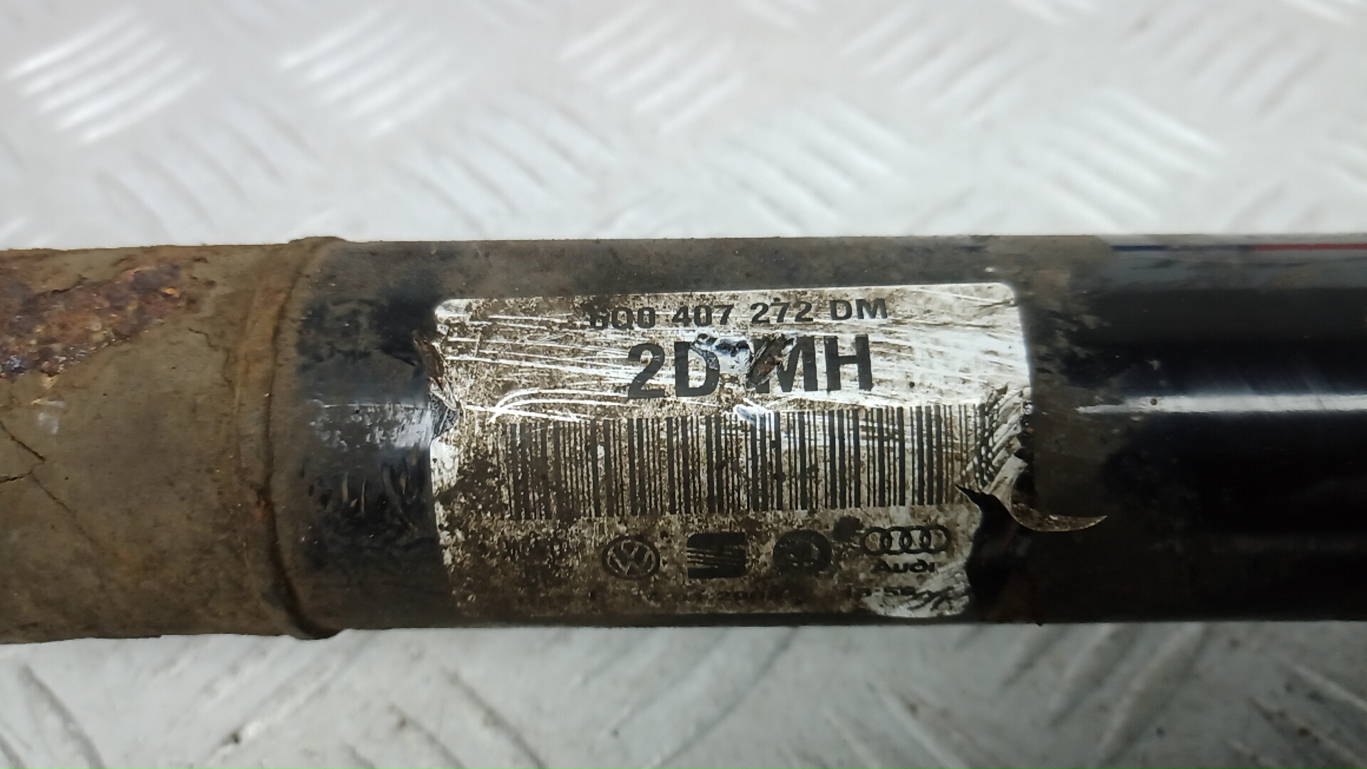 Полуось передняя правая