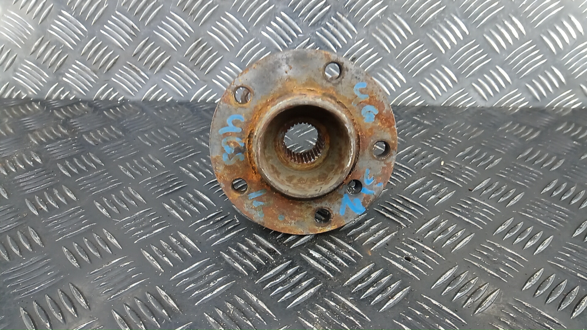 Ступица задняя