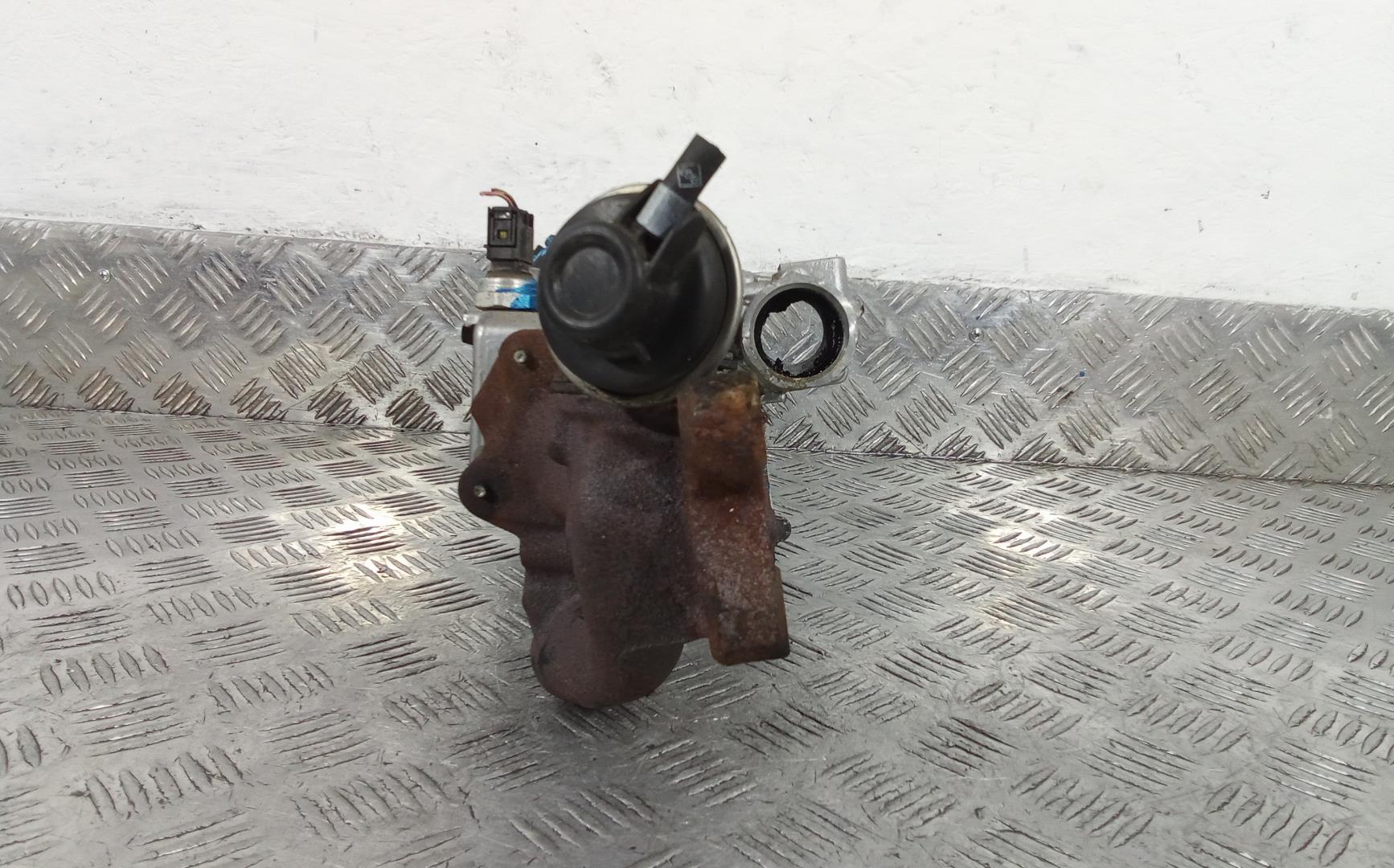 Клапан рециркуляции выхлопных газов (EGR)