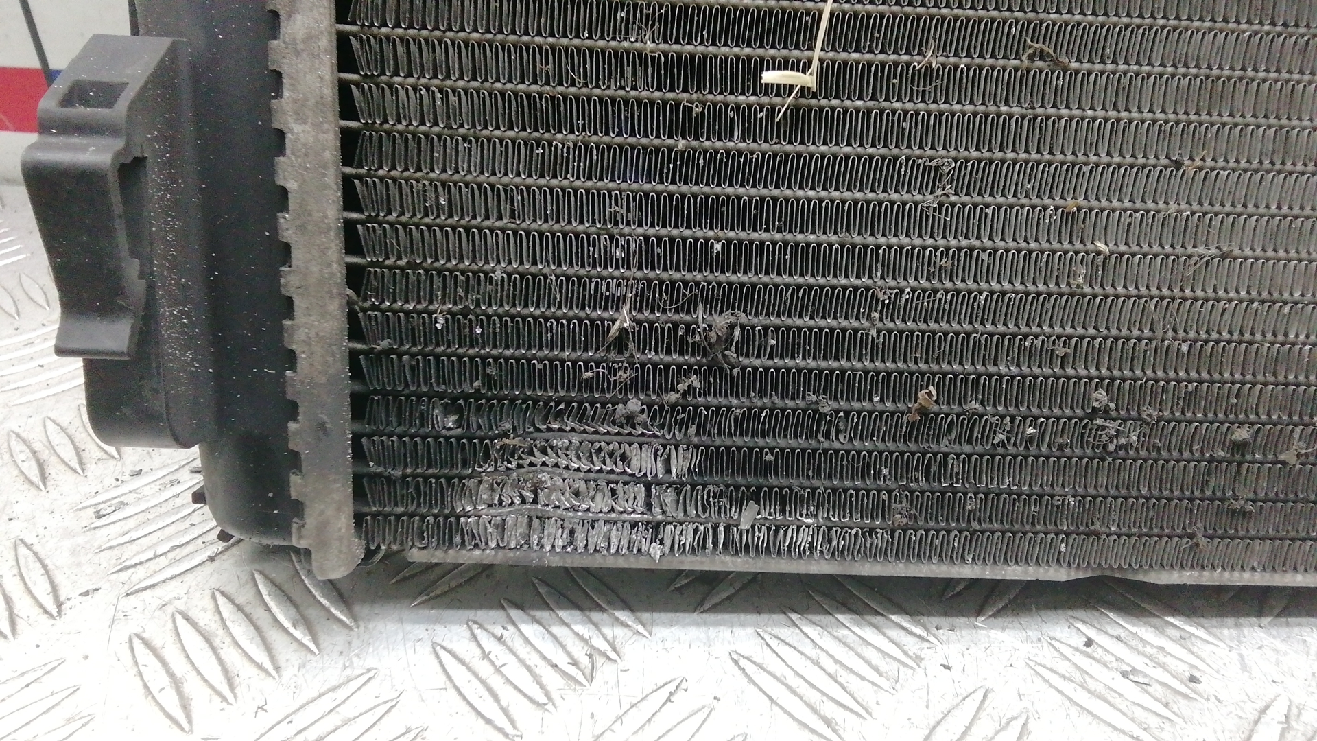 Радиатор охлаждения двигателя основной