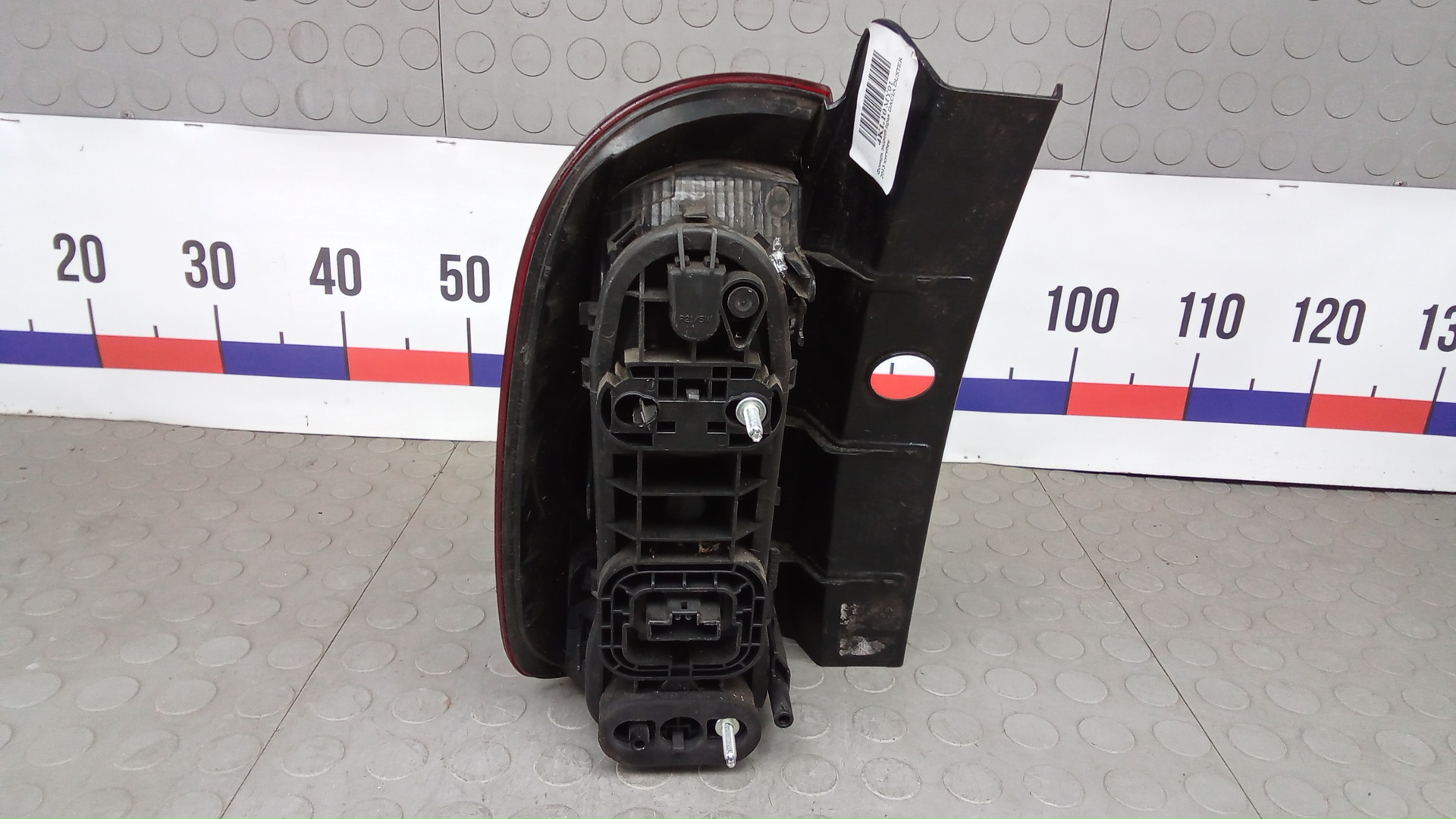 Фонарь задний правый