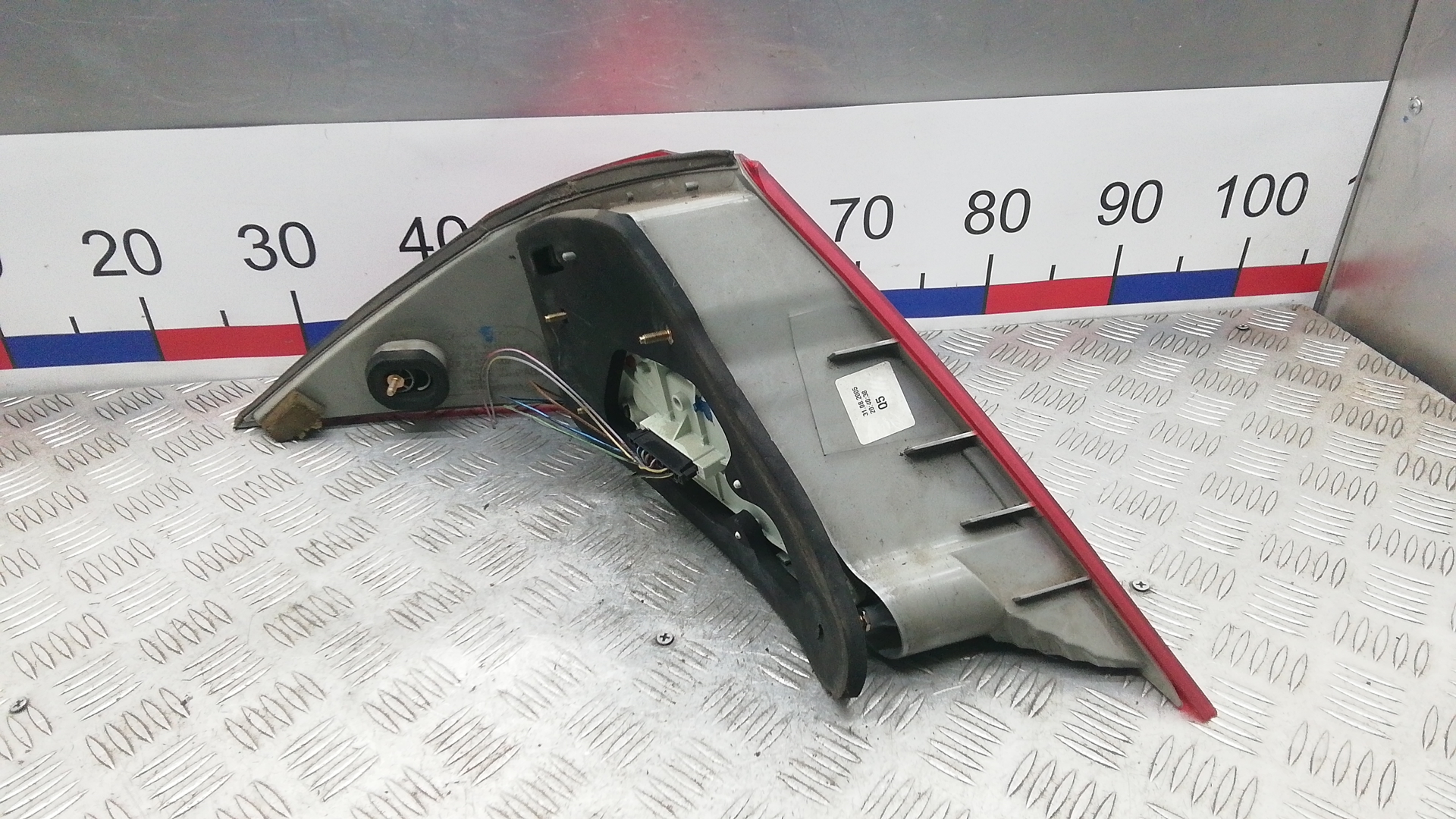 Фонарь задний правый