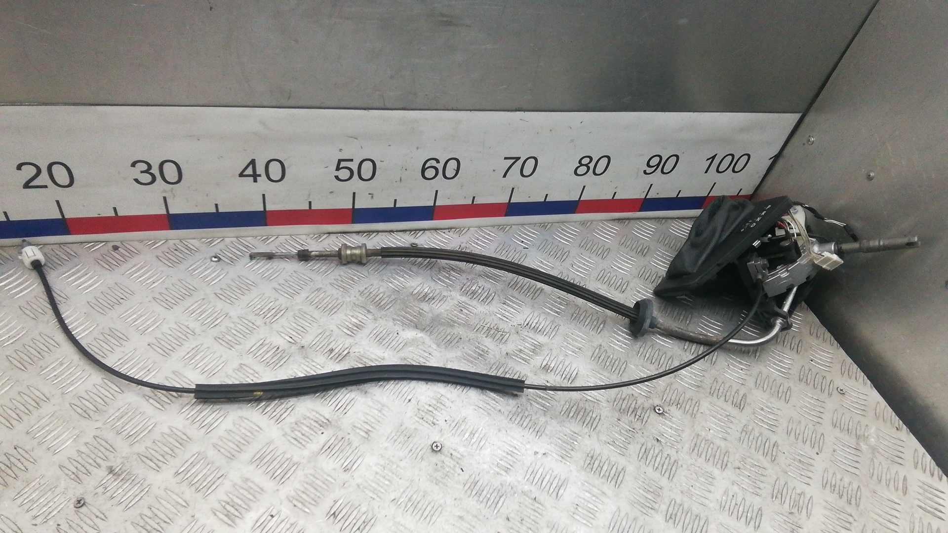 Кулиса МКПП / АКПП