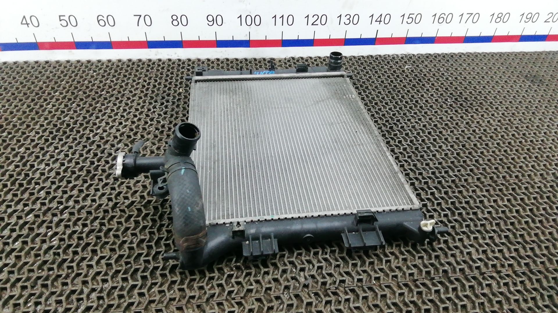 Радиатор охлаждения двигателя основной