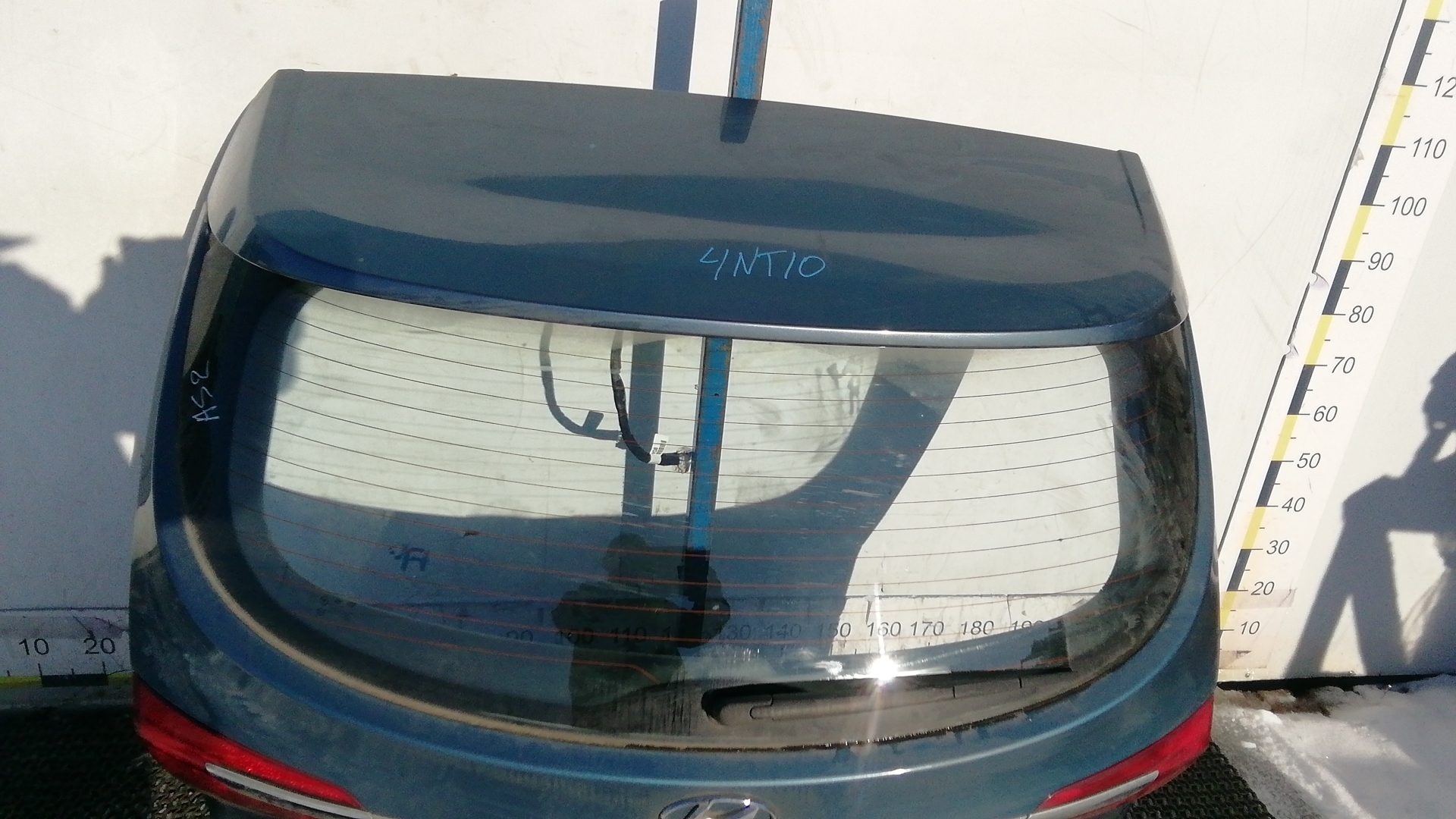 Дверь багажника