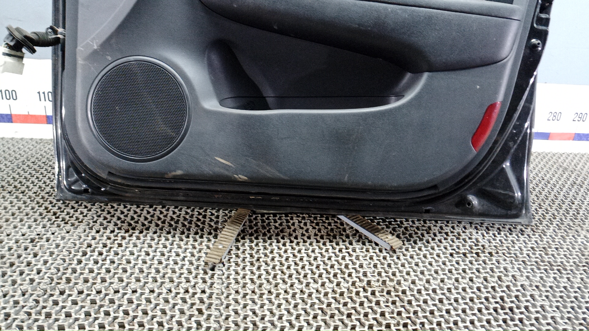 Дверь передняя правая