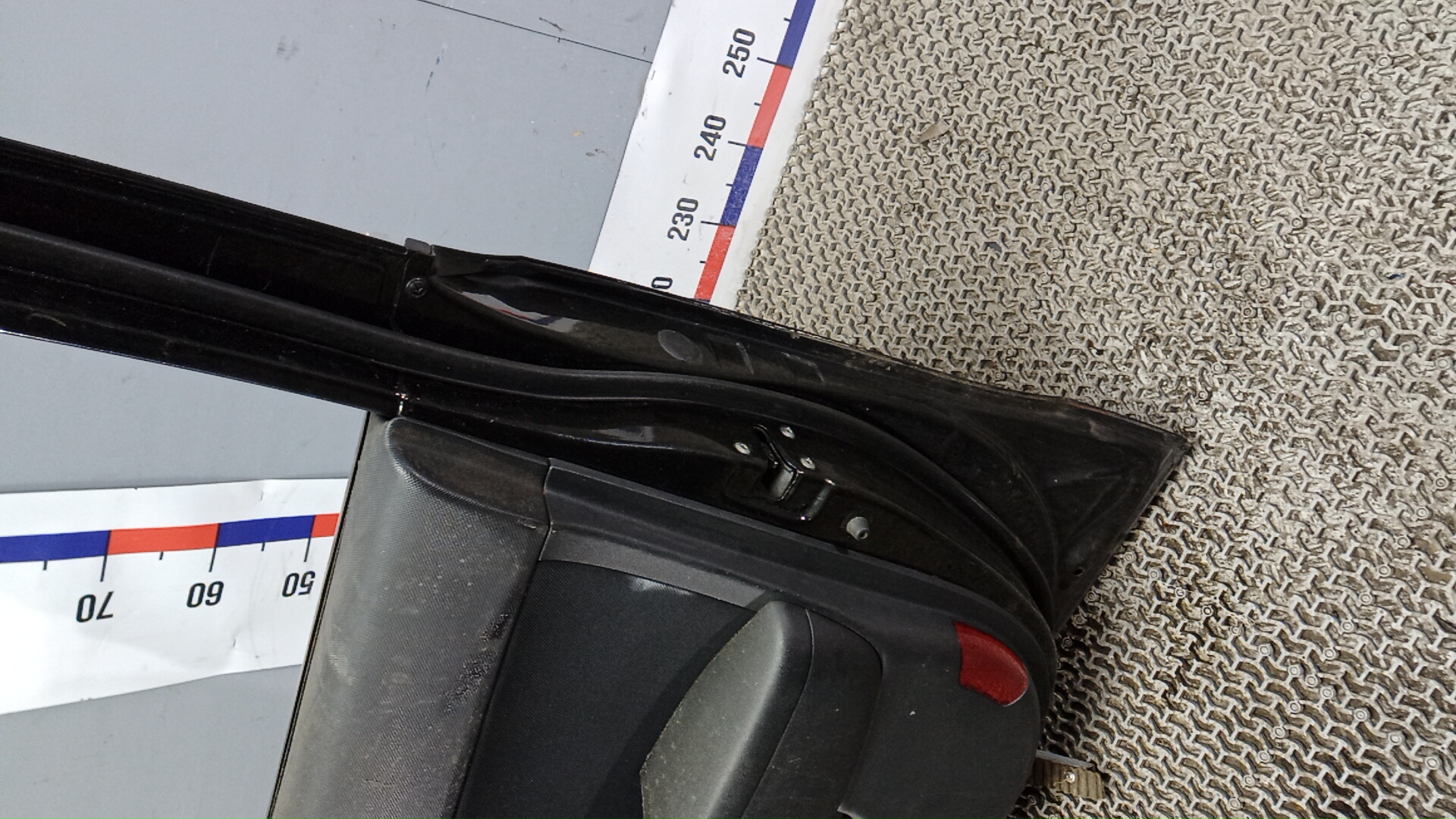 Дверь передняя правая