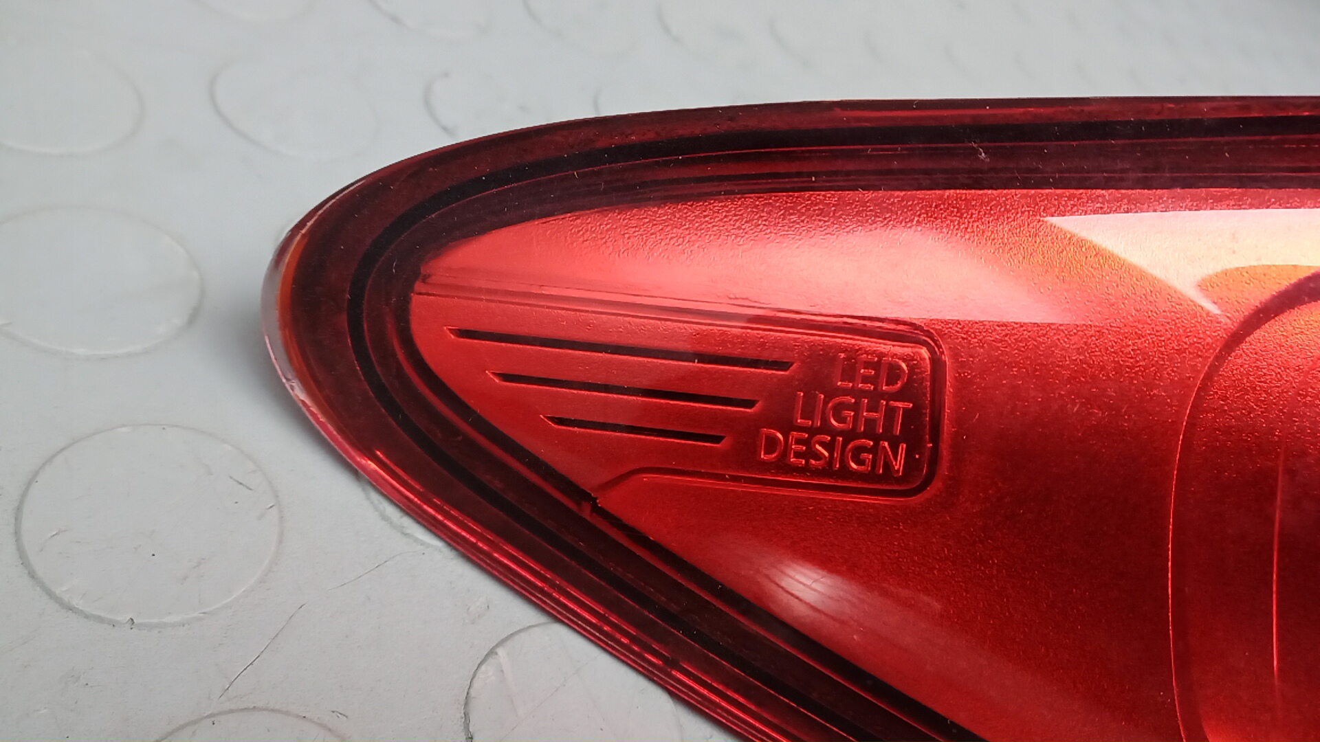 Фонарь задний левый