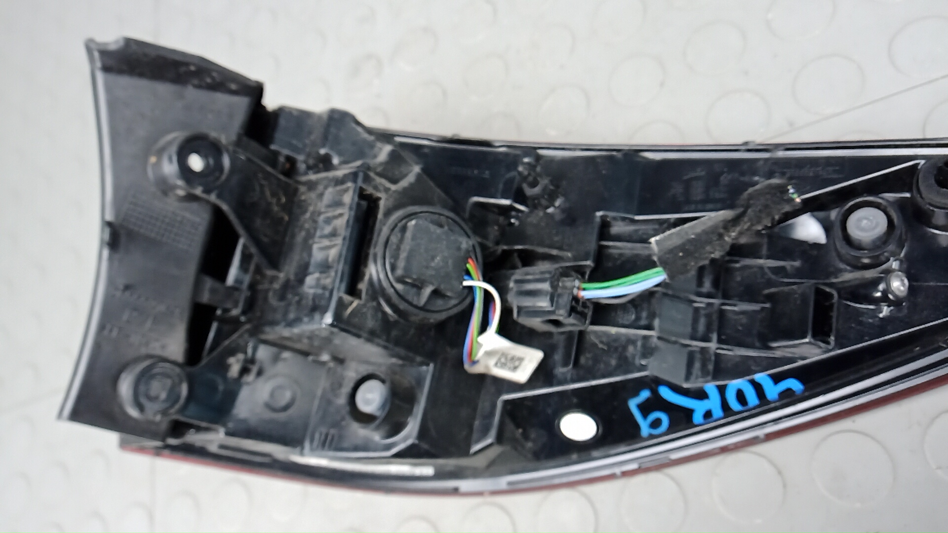 Фонарь задний левый