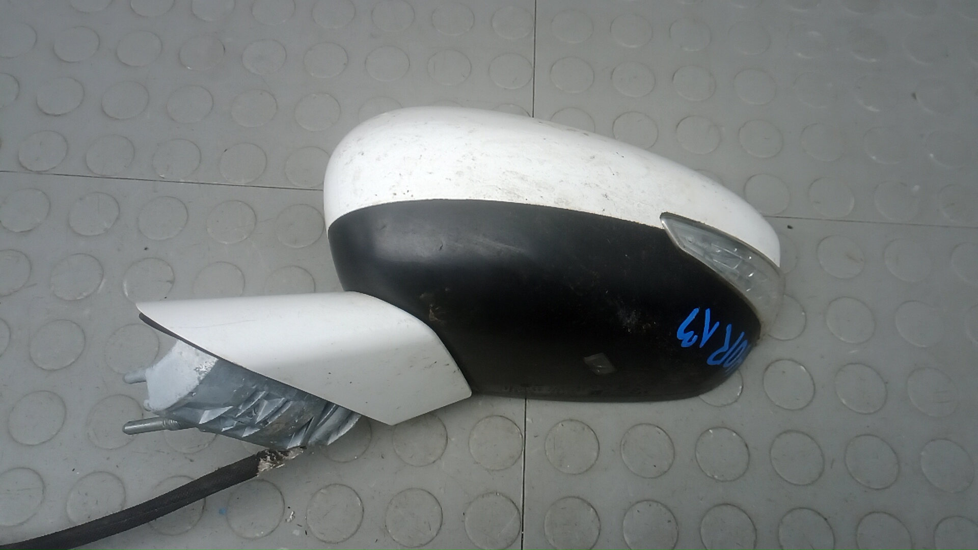 Зеркало левое электрическое