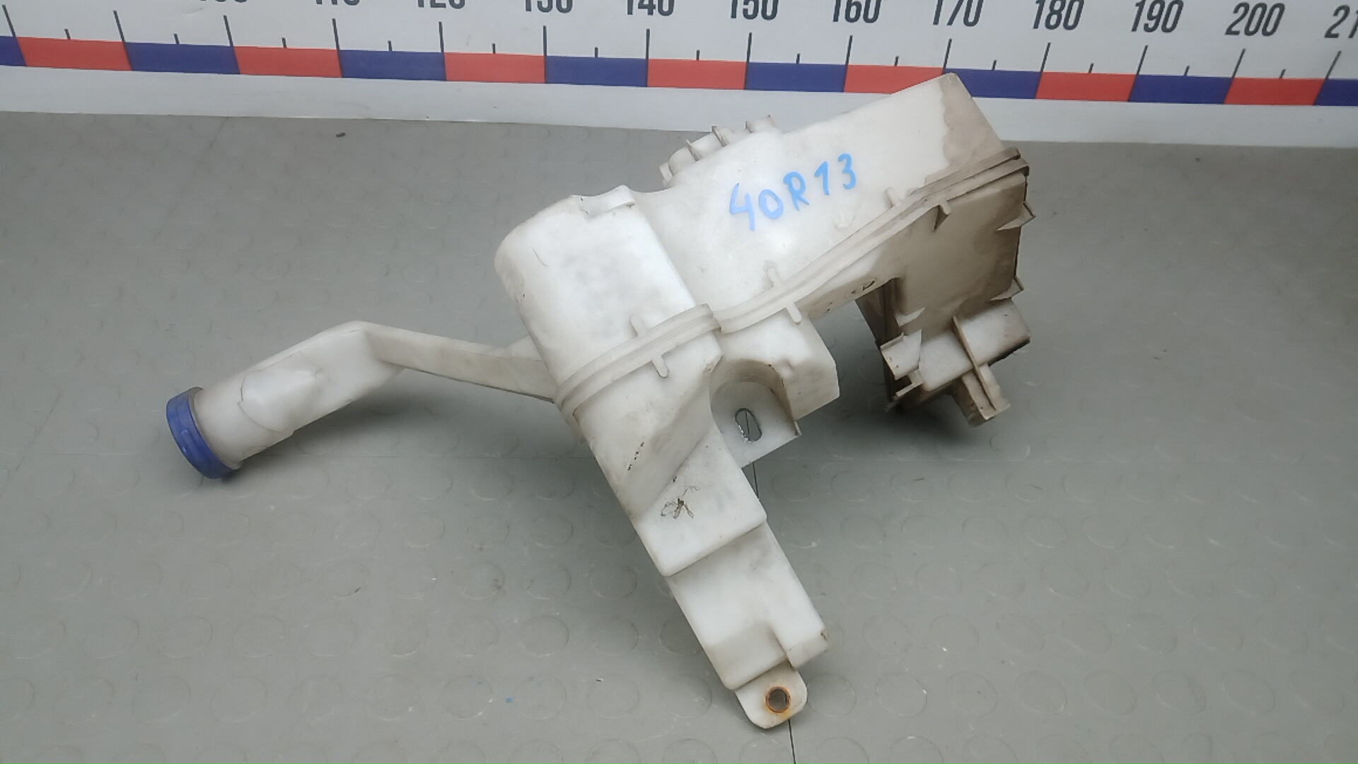 Бачок омывателя лобового стекла