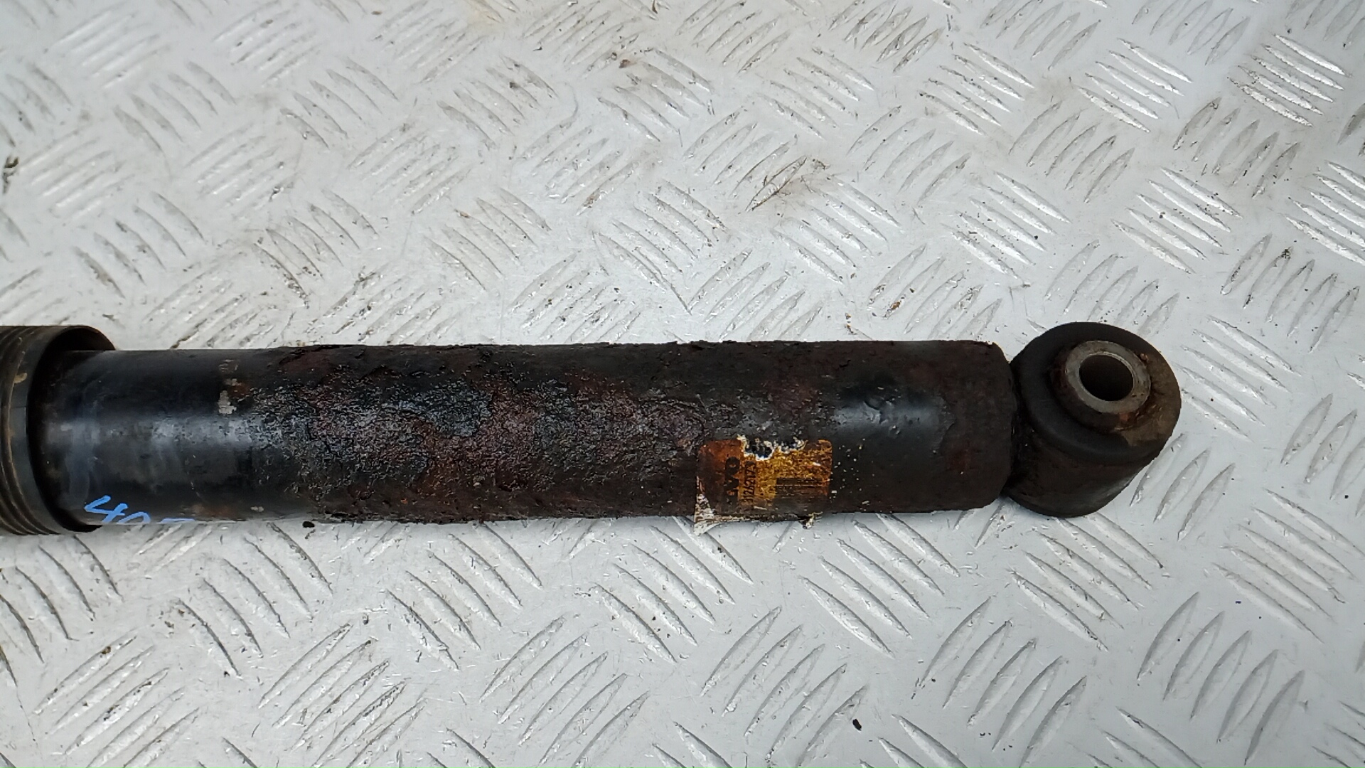 Амортизатор задний (стойка)