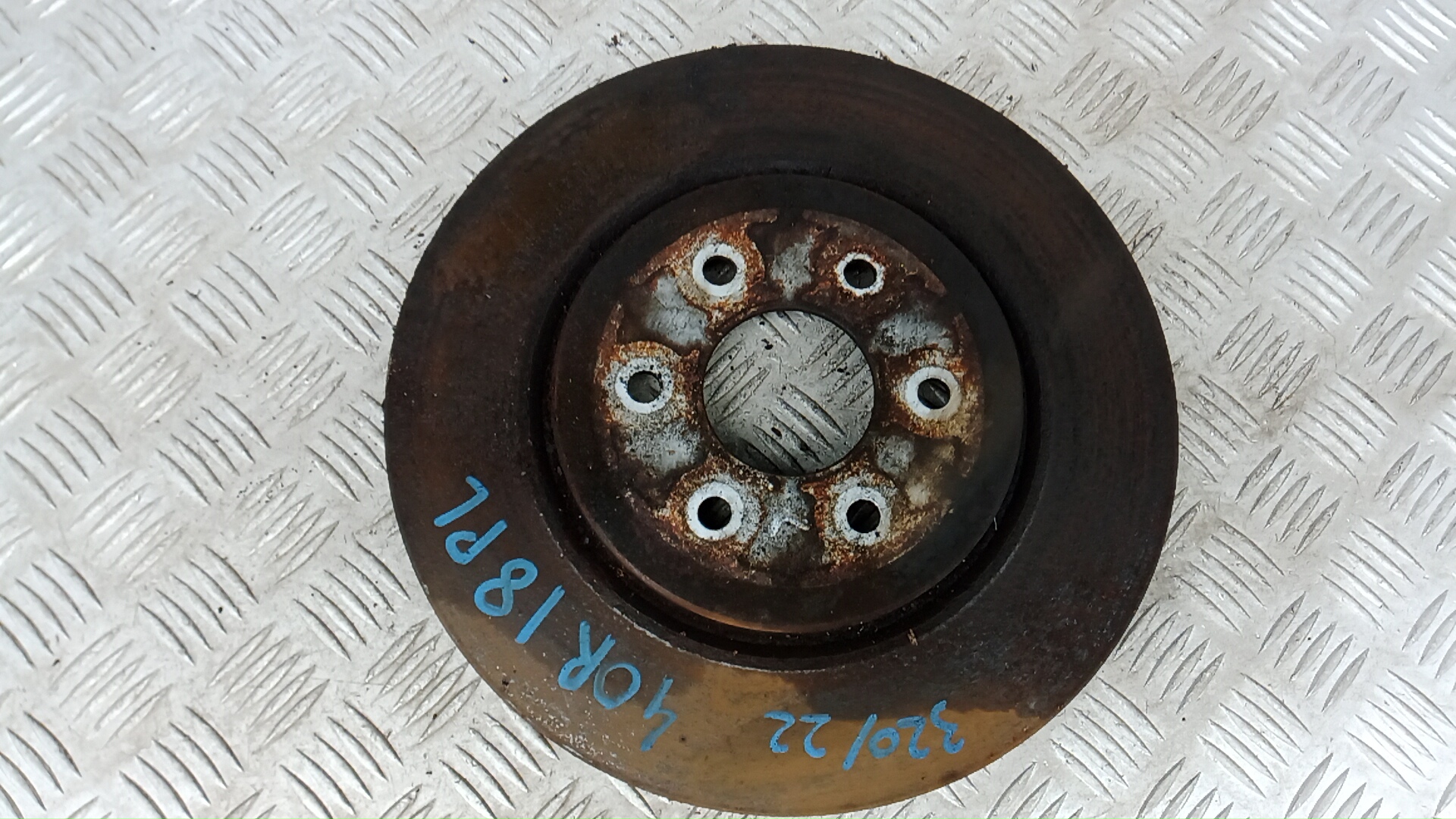 Диск тормозной передний вентилируемый