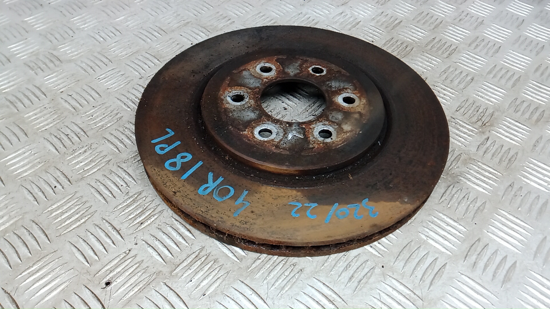 Диск тормозной передний вентилируемый