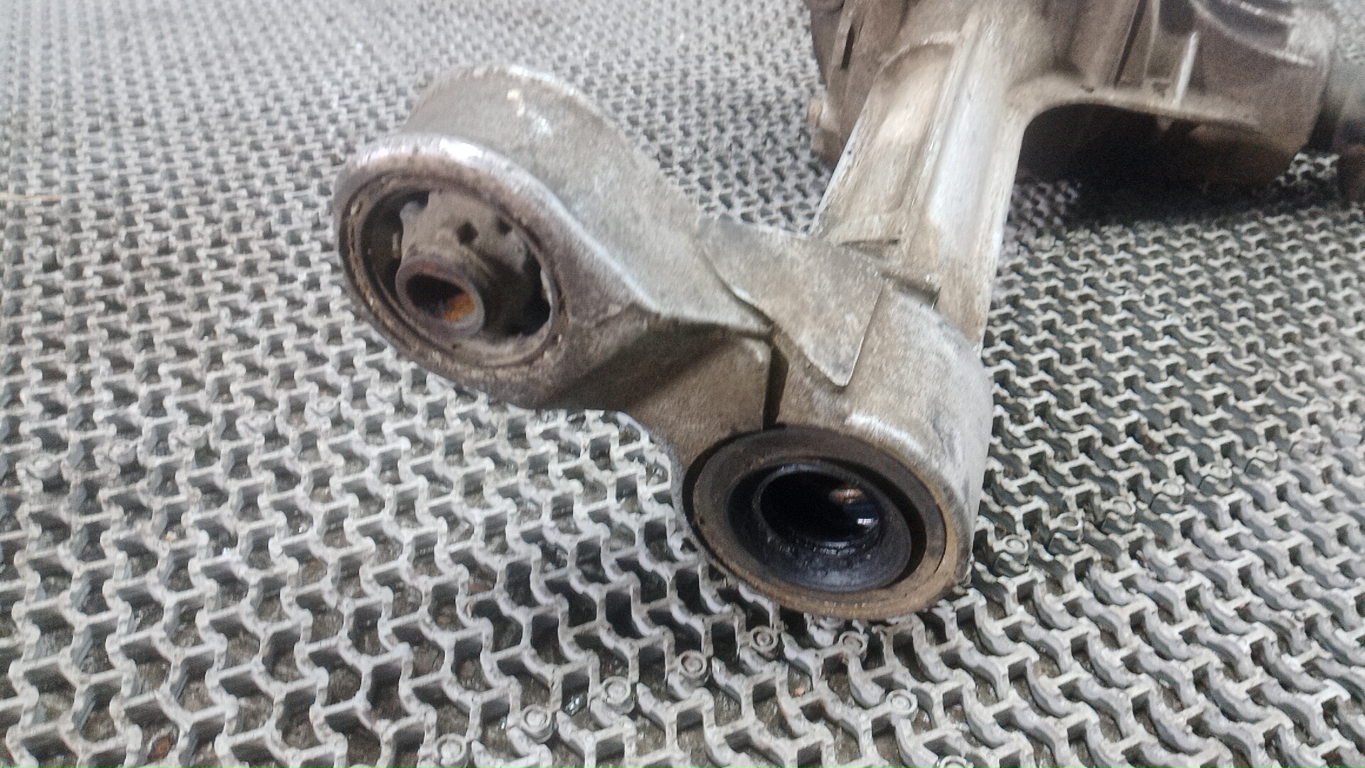 Редуктор переднего моста