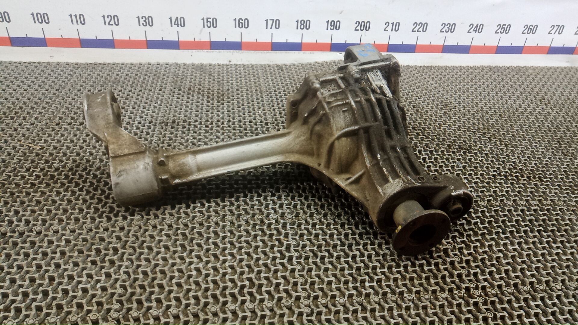 Редуктор переднего моста