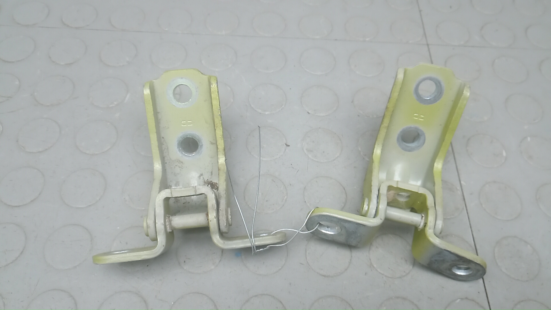 Петля двери передней для Kona (OS) 2017>