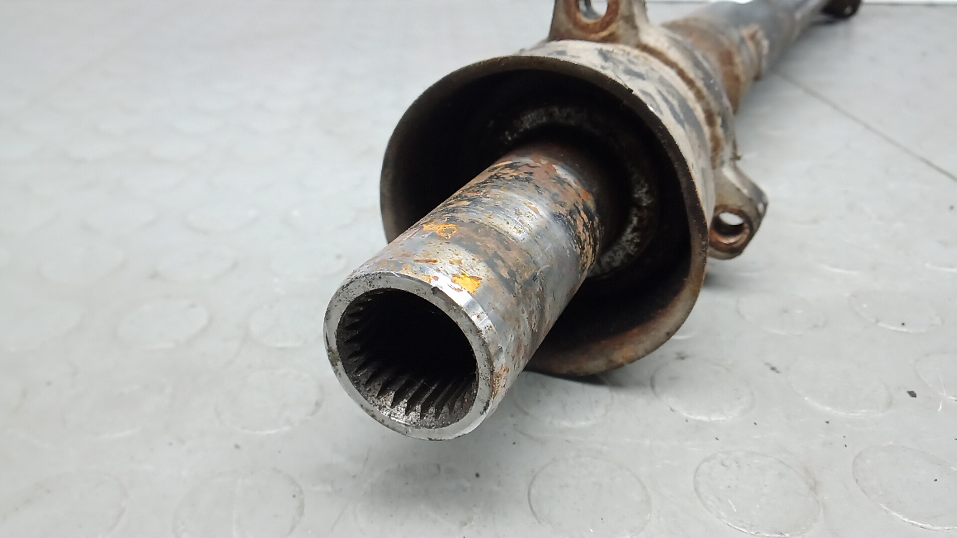 Вал карданный