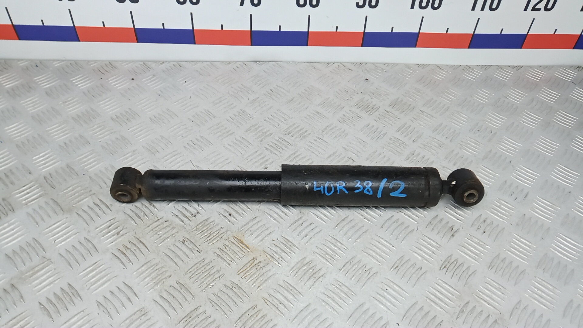 Амортизатор задний (стойка)