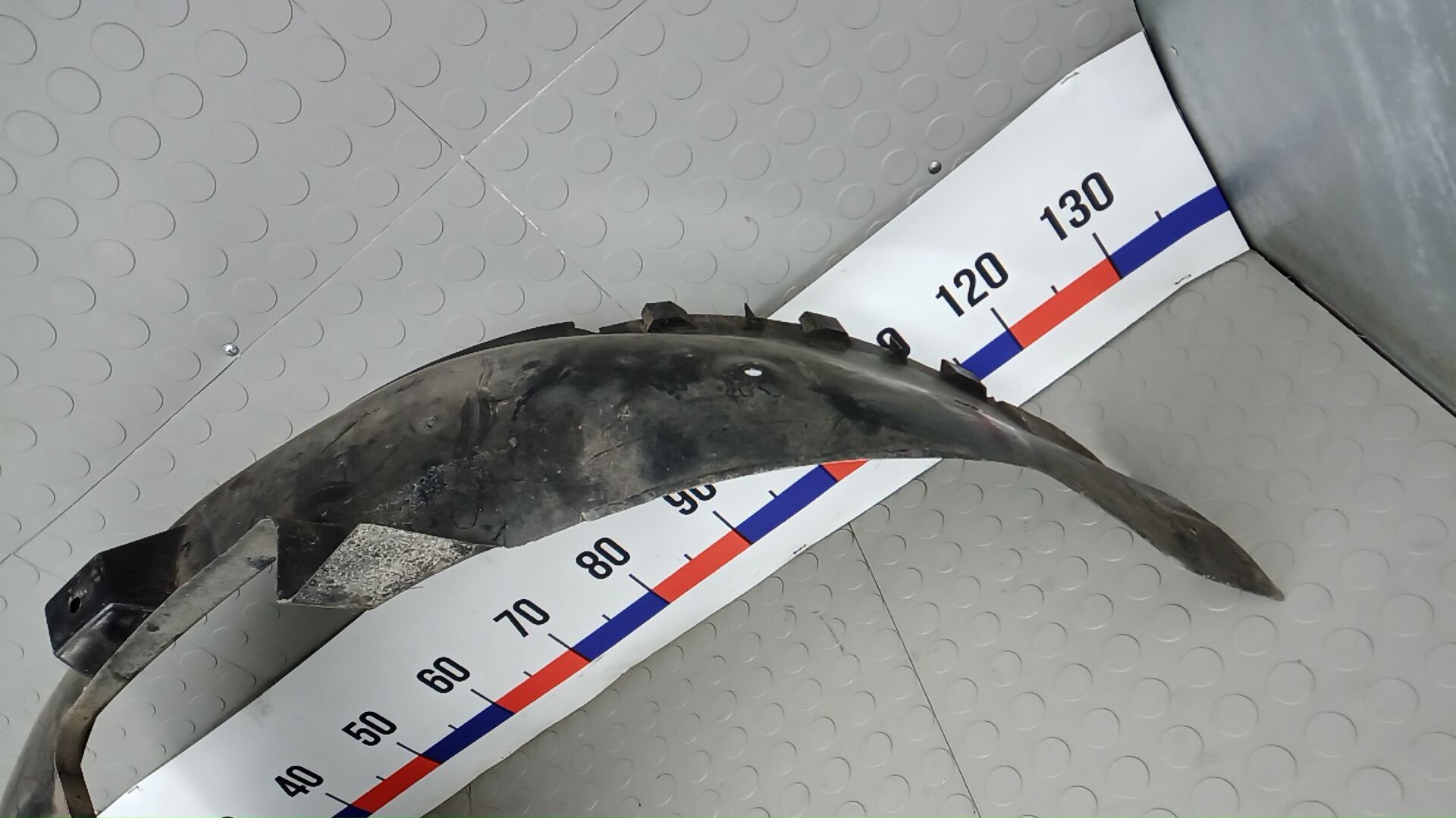 Локер передний правый