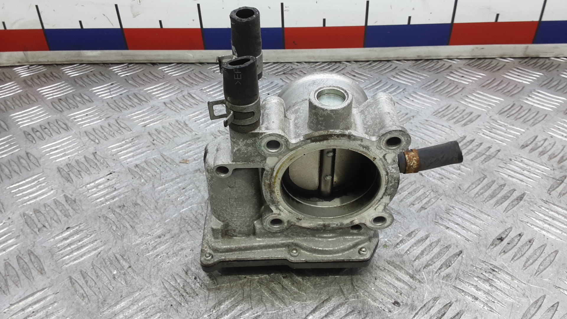 Заслонка дроссельная электрическая