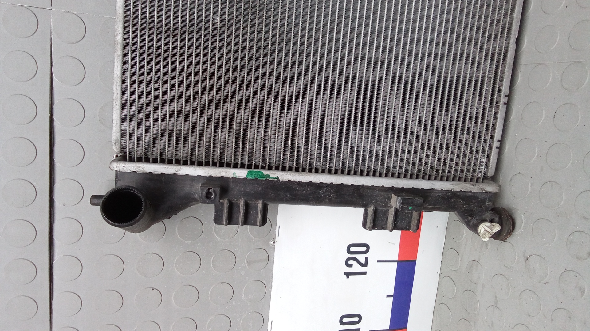 Радиатор охлаждения двигателя основной