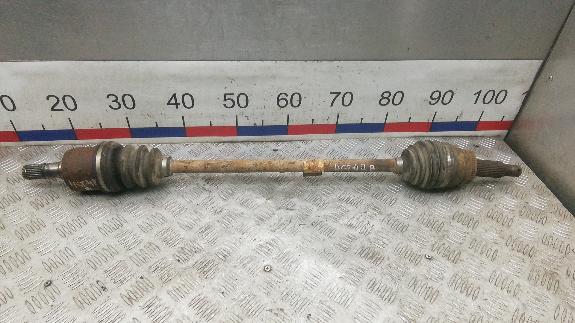 Полуось задняя правая