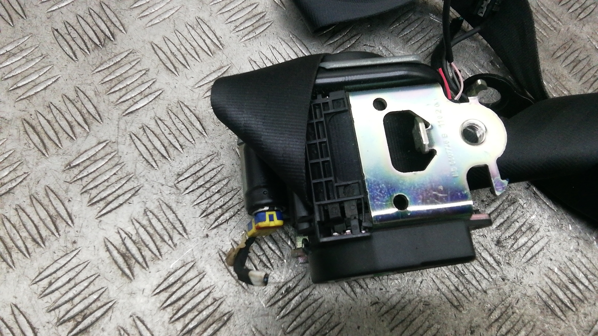 Ремень безопасности с пиропатроном