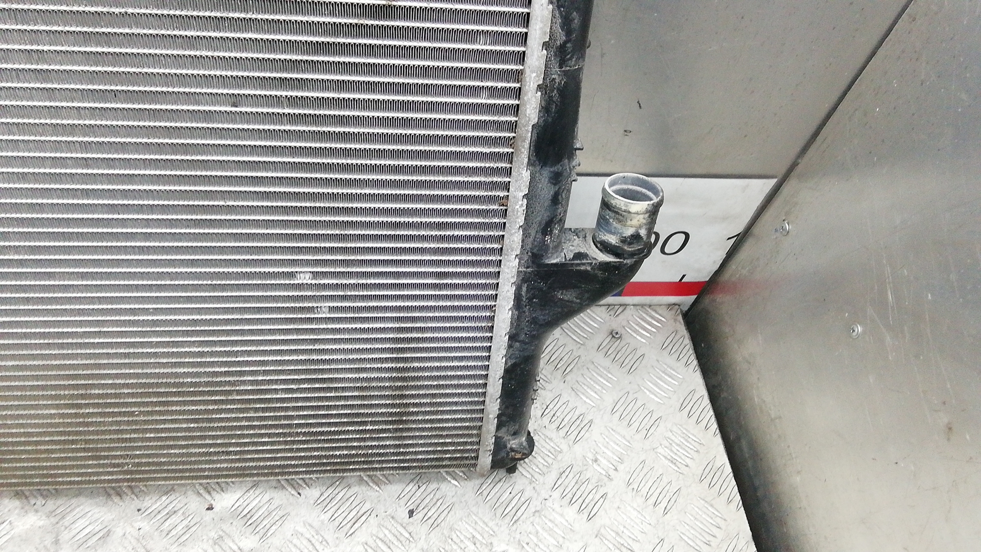 Радиатор охлаждения двигателя основной