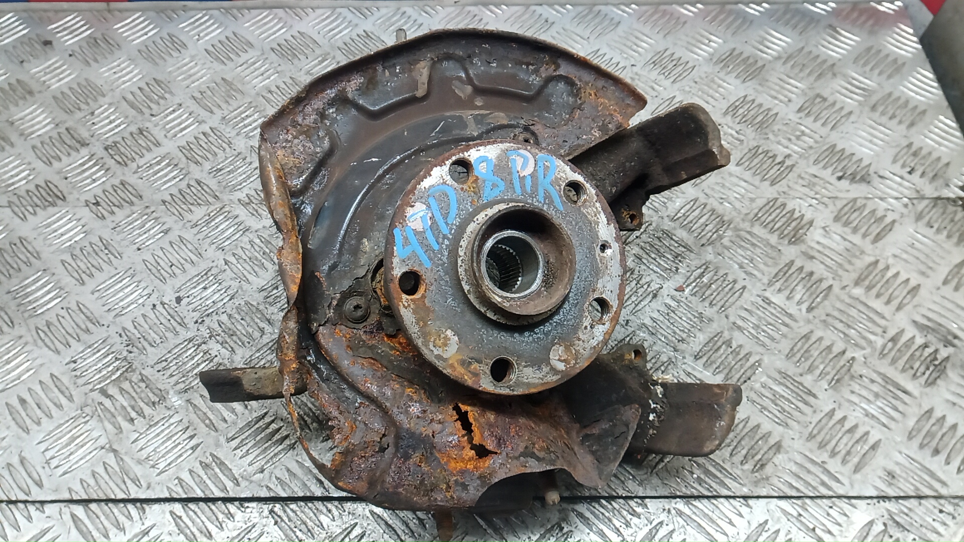 Ступица передняя