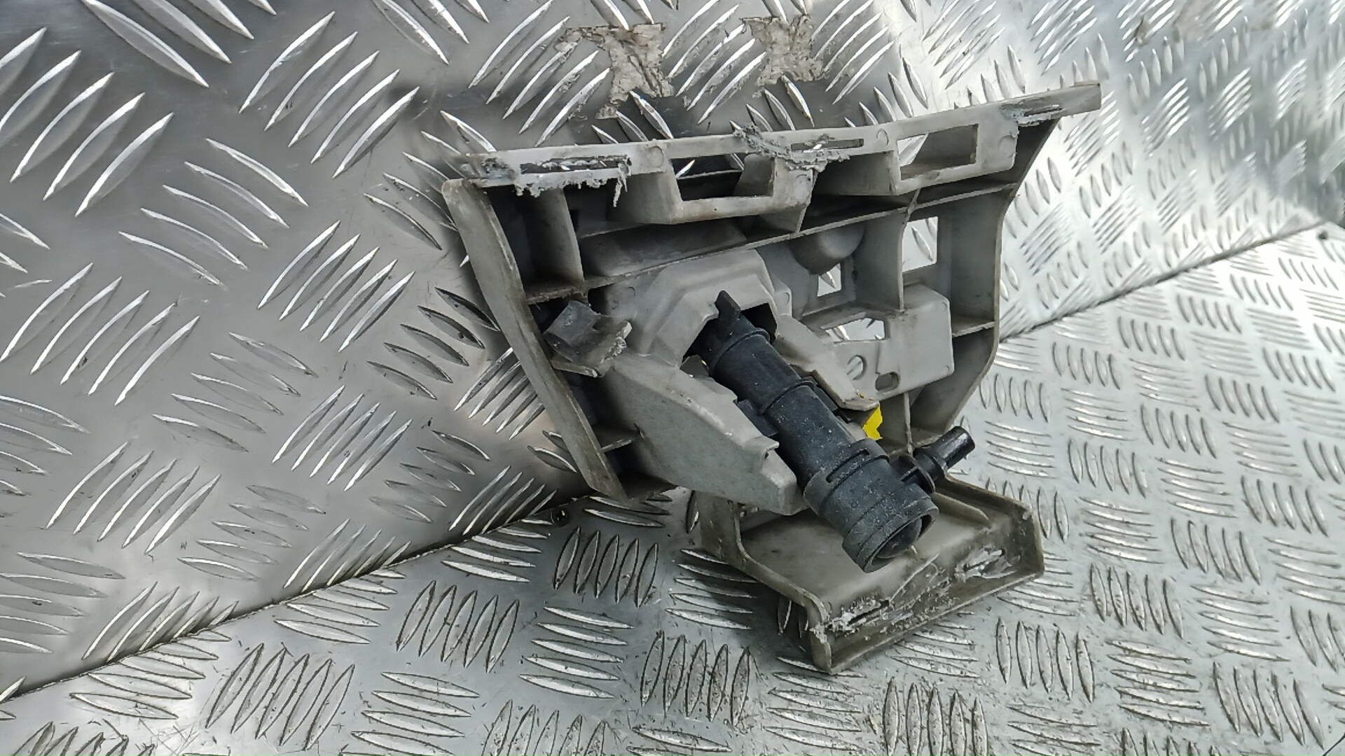 AP-0014691157 AP-0014691157