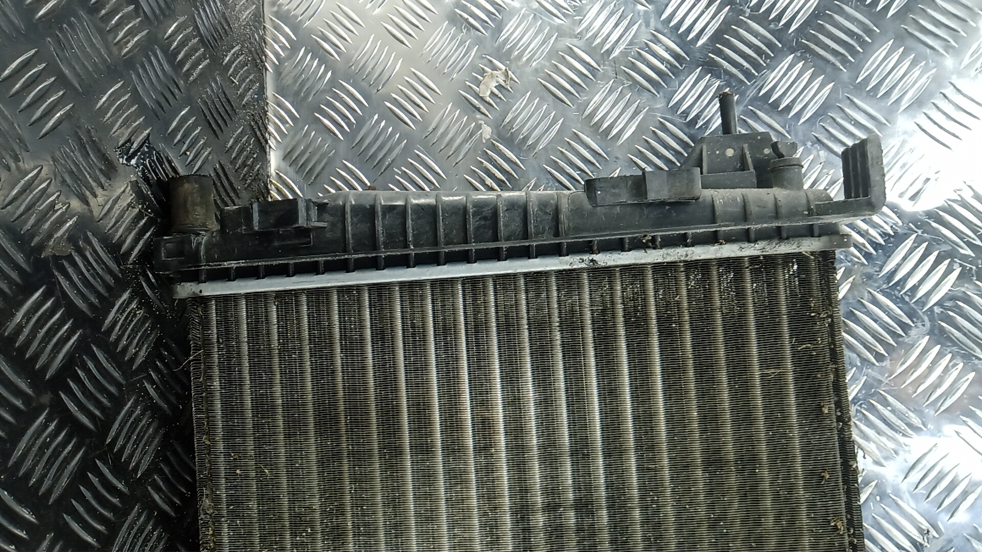 Радиатор охлаждения двигателя основной