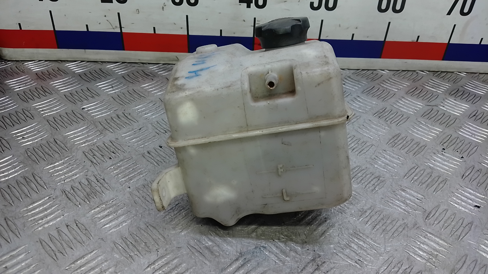 Бачок расширительный