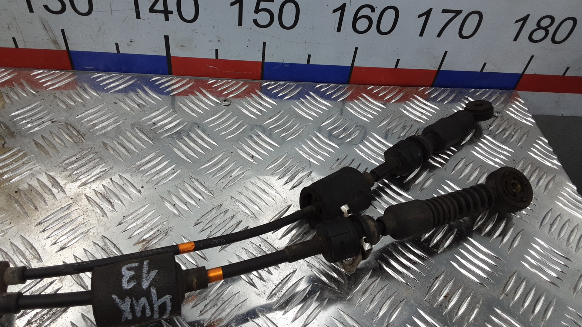 Кулиса МКПП / АКПП