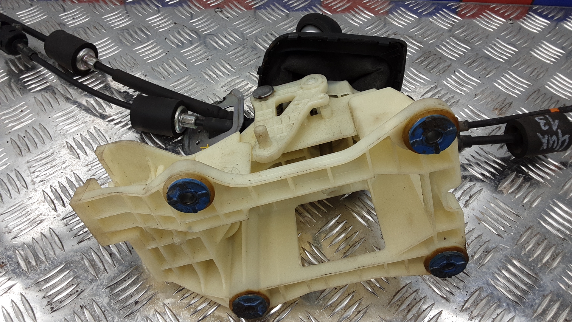 Кулиса МКПП / АКПП